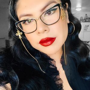 Meet your Posher, Anne